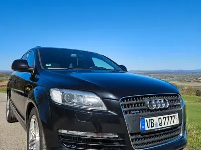 Używany Audi Q7 Sport 239 KM (175 kW) 2006 Czarny SUV