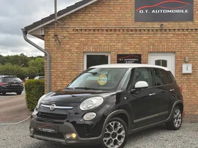 Gebraucht Fiat 500L Trekking 84 PS (61 kW) 2015 Schwarz Van / Kleinbus