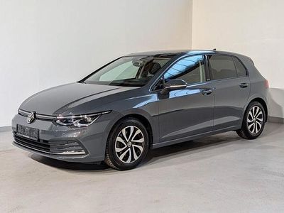 Gebraucht VW Golf VIII Active 150 PS (110 kW) 2022 Grau Limousine