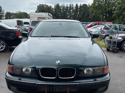 BMW 528