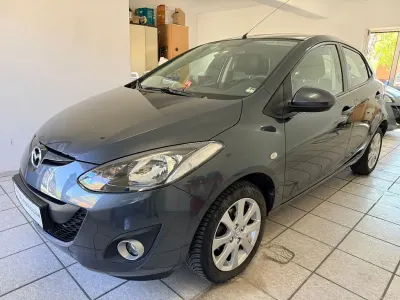 Brugt Mazda 2 Center-Line 102 HK (75 kW) 2011 Grå Hatchback
