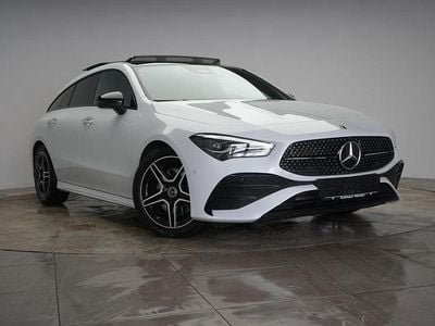 Gebraucht Mercedes CLA220 Shooting Brake AMG line 190 PS (139 kW) 2023 Weiß Kombi