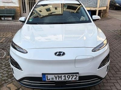 Gebraucht Hyundai Kona Advantage 100 kW (136 PS) 2021 Weiß SUV