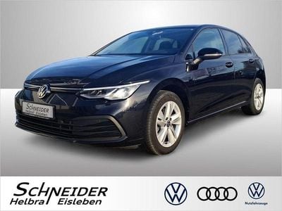 Gebraucht VW Golf VIII Life 116 PS (85 kW) 2021 Deep black perleffekt (metallic) Limousine