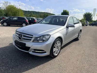 Gebraucht Mercedes C220 Avantgarde 170 PS (125 kW) 2012 Silber Limousine