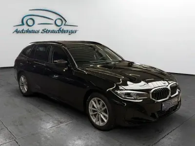 Gebraucht BMW 320 Shadowline 190 PS (139 kW) 2025 Schwarz Kombi