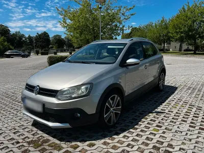 Gebraucht VW Polo Cross 105 PS (77 kW) 2012 Beige Kleinwagen