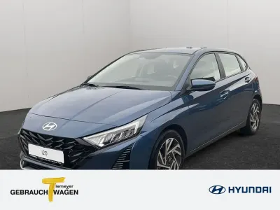 Gebraucht Hyundai i20 Trend 101 PS (74 kW) 2024 Blau Kleinwagen