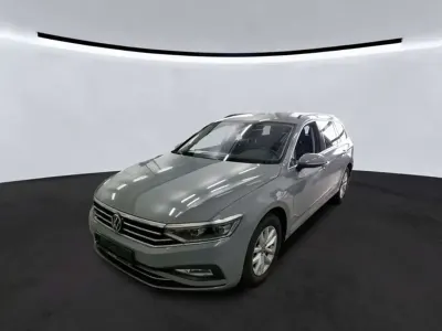 Second-hand VW Passat Business 150 CP (110 kW) 2023 Gri Break