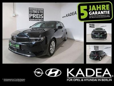 Gebraucht Opel Astra 131 PS (96 kW) 2022 Diamant schwarz/karbon schwarz (metallic) Limousine