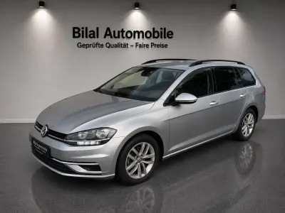 Gebraucht VW Golf VII 116 PS (85 kW) 2019 Silber Kombi