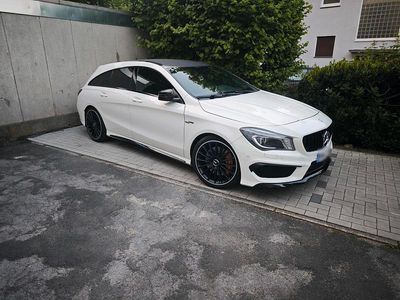 Gebraucht Mercedes CLA45 AMG AMG 361 PS (265 kW) 2015 Weiß Kombi