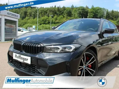 Gebraucht BMW 330 M Sport 286 PS (210 kW) 2022 Saphirschwarz Kombi