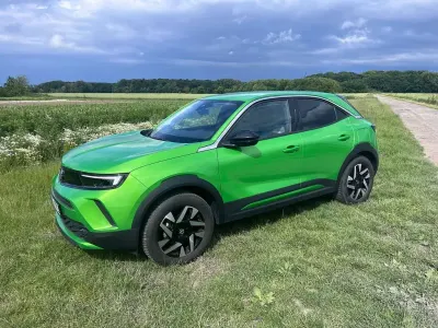Gebraucht Opel Mokka Elegance 101 PS (74 kW) 2024 Grün SUV