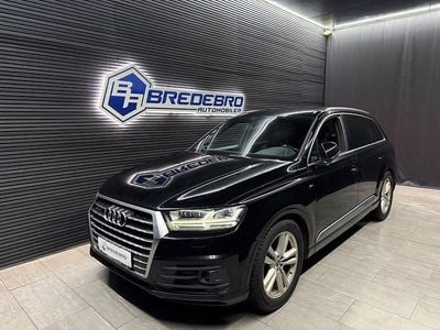 Używany Audi Q7 Sport 272 KM (200 kW) 2015 Czarny SUV
