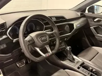 Gebraucht Audi Q3 Sportback S-Line 190 PS (139 kW) 2024 Grau metallic SUV