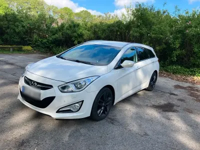 Gebraucht Hyundai i40 136 PS (100 kW) 2014 Weiß Kombi