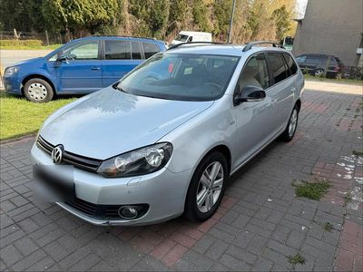 Gebraucht VW Golf VII Match 105 PS (77 kW) 2013 Silber Kombi