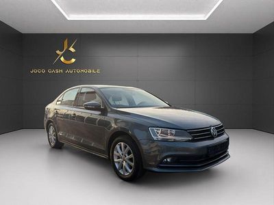 Gebraucht VW Jetta Basis 150 PS (110 kW) 2018 Grau Limousine