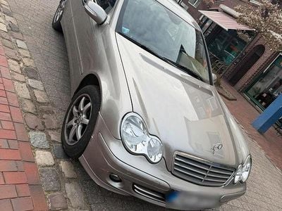 Gebraucht Mercedes C180 142 PS (104 kW) 2006 Grau Limousine