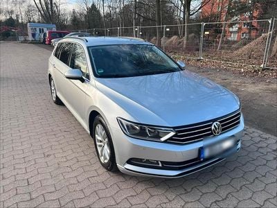Gebraucht VW Passat 150 PS (110 kW) 2016 Silber Kombi