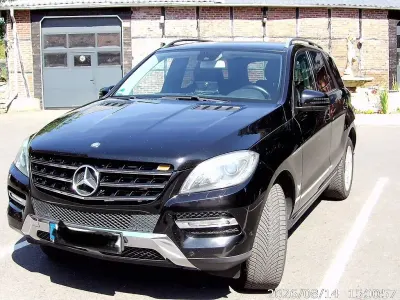 Gebraucht Mercedes ML250 204 PS (150 kW) 2013 Schwarz SUV