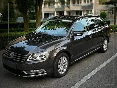 Gebraucht VW Passat 105 PS (77 kW) 2013 Braun Kombi