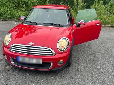 Gebraucht Mini Cooper 122 PS (89 kW) 2011 Rot Kleinwagen