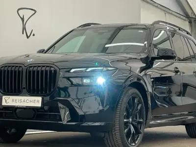 Nuova BMW X7 Efficient Dynamics 352 CV (258 kW) 2026 Grigio SUV
