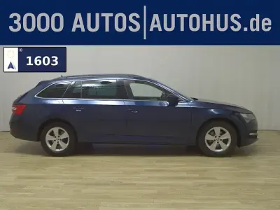 Gebraucht Skoda Superb Ambition 150 PS (110 kW) 2022 Blau Kombi