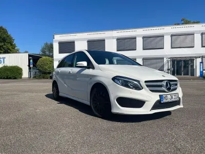 Gebraucht Mercedes B180 AMG line 122 PS (89 kW) 2017 Weiß Kleinwagen