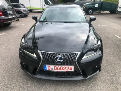 Gebraucht Lexus IS300h Sport Line 181 PS (133 kW) 2014 Schwarz Limousine