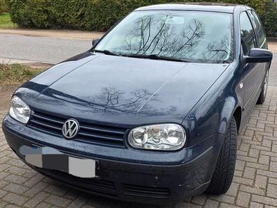 Usata VW Golf III Basis 75 CV (55 kW) 1999 Blu Berlina