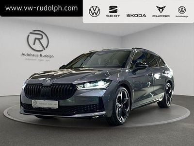 Neu Skoda Superb SportLine 150 PS (110 kW) 2025 Grau Kombi