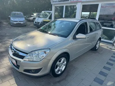 Gebraucht Opel Astra Edition 116 PS (85 kW) 2007 Grau Limousine