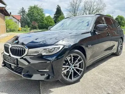 Używany BMW 330e