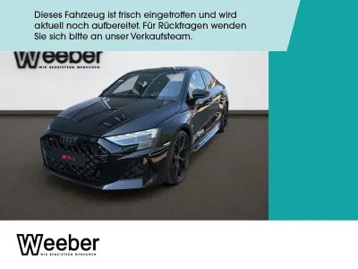 Gebraucht Audi RS3 Comfort 400 PS (294 kW) 2026 Mythosschwarz metallic Limousine