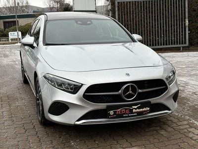 Gebraucht Mercedes A200 163 PS (119 kW) 2023 Iridiumsilber Limousine