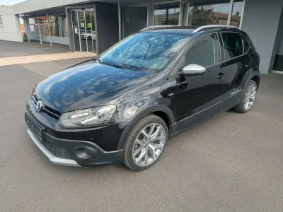 Gebraucht VW Polo Cross 110 PS (80 kW) 2016 Schwarz Kleinwagen