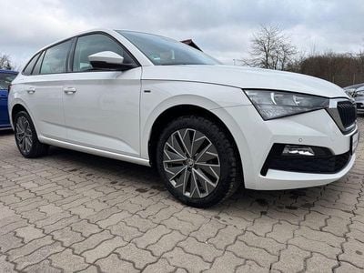 Gebraucht Skoda Scala Clever 90 PS (66 kW) 2021 Weiß Kleinwagen