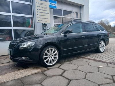 Brugt Skoda Superb Exclusive 140 HK (102 kW) 2014 Sort Stationcar