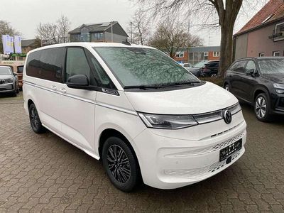 Neu VW Multivan Style 150 PS (110 kW) 2025 Candy white Van