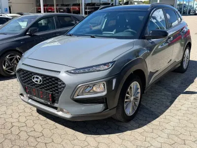 Gebraucht Hyundai Kona Select 120 PS (88 kW) 2020 Grau SUV