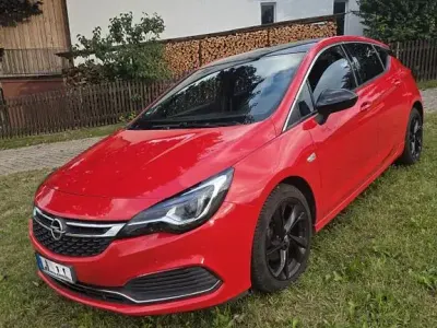 Gebraucht Opel Astra Ultimate 150 PS (110 kW) 2018 Rot Limousine