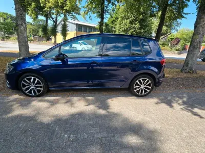 Gebraucht VW Golf Sportsvan 122 PS (89 kW) 2019 Blau Van / Kleinbus