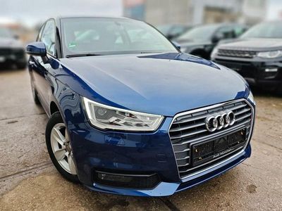 Gebraucht Audi A1 95 PS (69 kW) 2015 Blau Kleinwagen