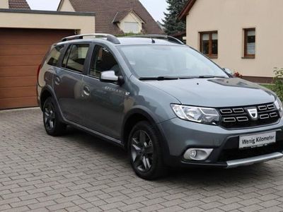 Gebraucht Dacia Logan Celebration 90 PS (66 kW) 2017 Andere farben Kombi