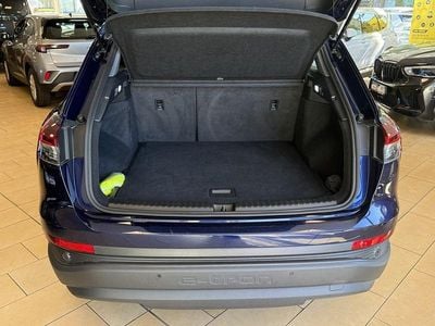 Gebraucht Audi e-tron Advanced Plus 150 kW (204 PS) 2023 Blau navarrablau metallic (metallic) SUV