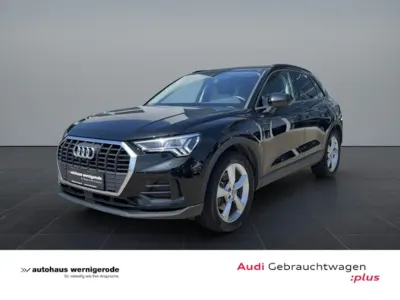 Gebraucht Audi Q3 Basis 245 PS (180 kW) 2022 Mythosschwarz metallic SUV