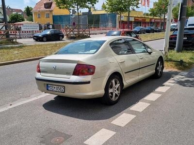 Peugeot 407